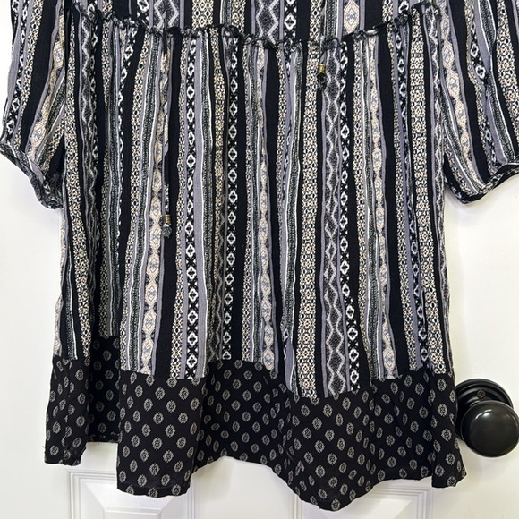 Millibon Boho Black and White Patterned Dress - Picture 5 of 7